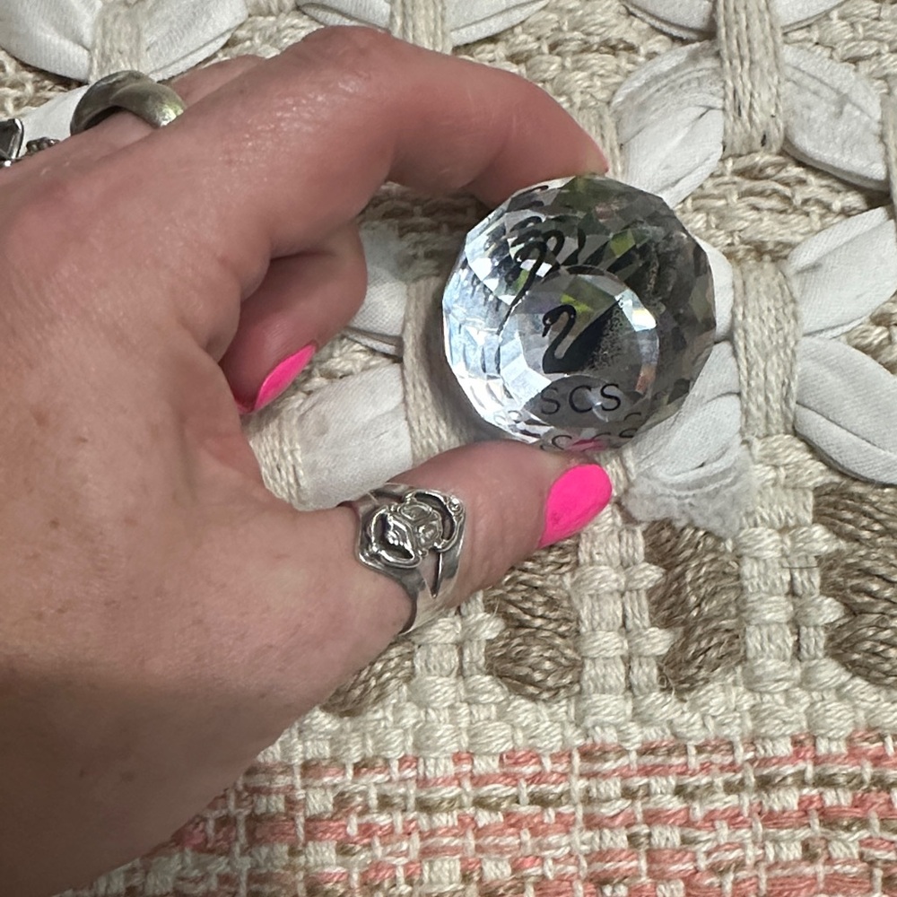 SWARVOSKI crystal